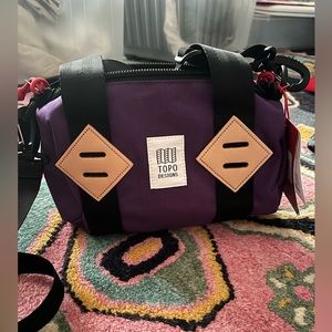 Topo mini duffle Nwt